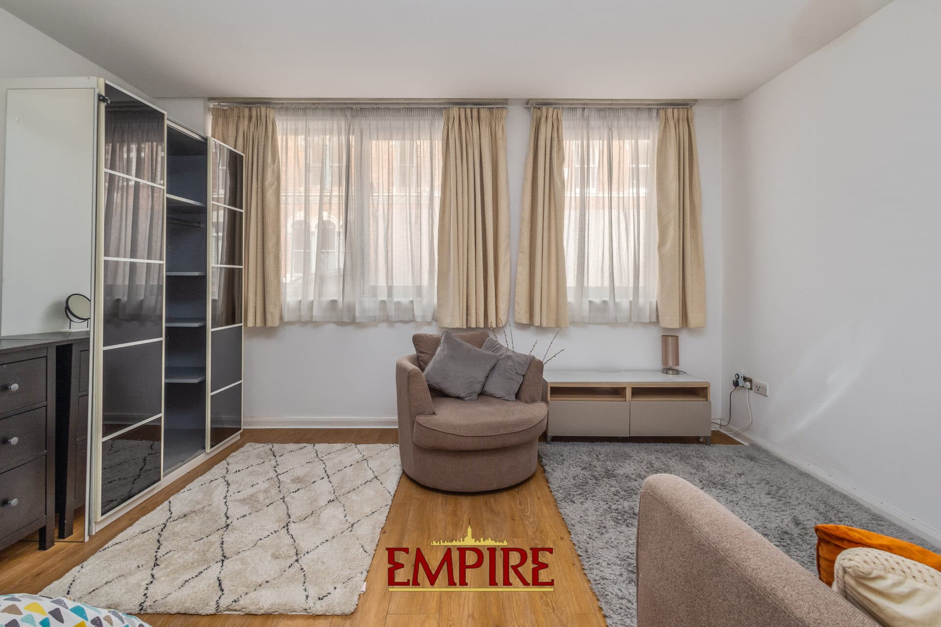 Tenby Street North, Sapphire Heights, B1